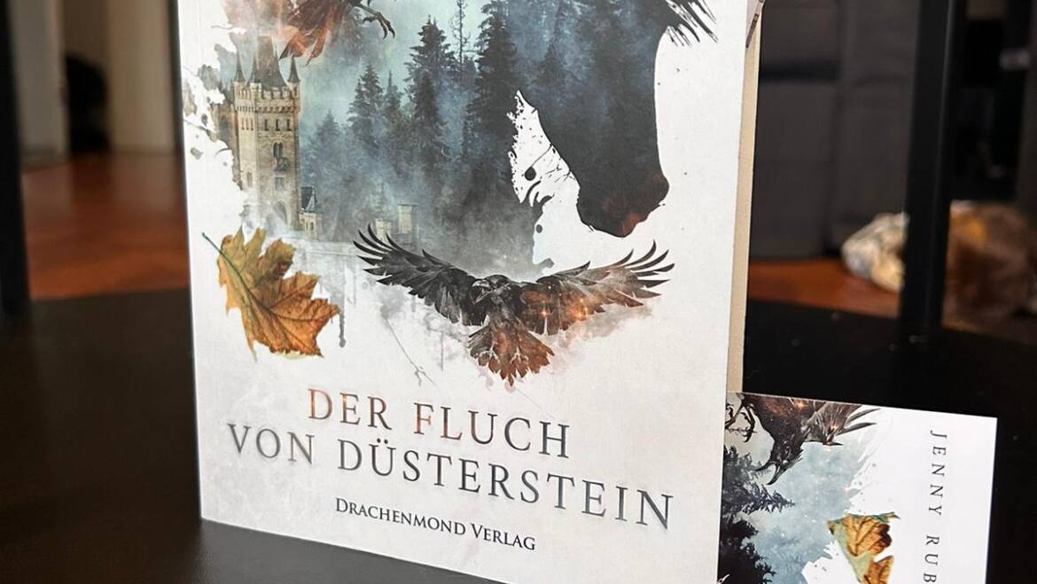 Rezension | „Der Fluch von Düsterstein“ von Jenny Rubus